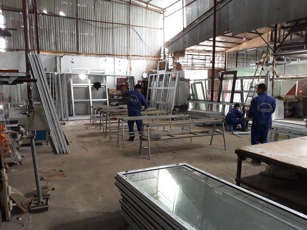 Kinh nghiệm chọn địa chỉ mua máy làm cửa nhôm tại Hải Phòng uy tín giá rẻ